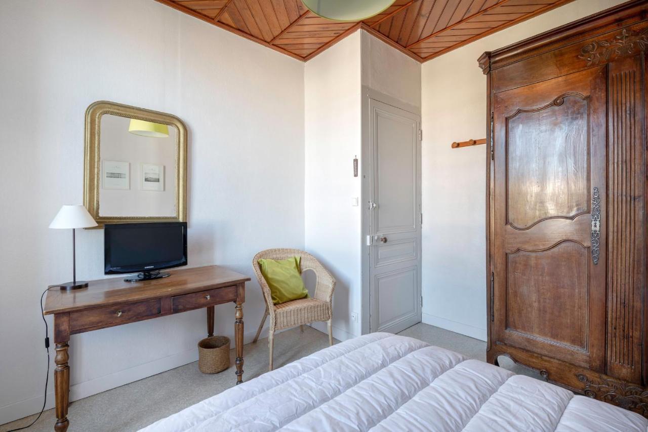 Demeure Familiale De Prefailles Pour 12 Personnes Vila Exterior foto